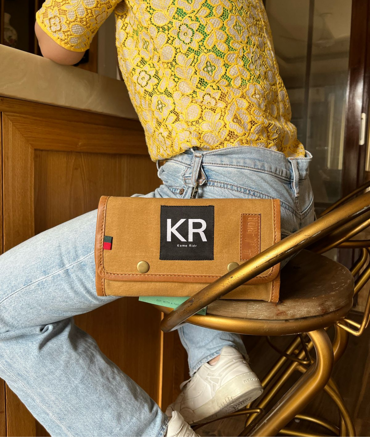 Stash Ridr (With) Rolling Machine Khaki Clay. Use Code: STASH15 and get it for Rs. 3995