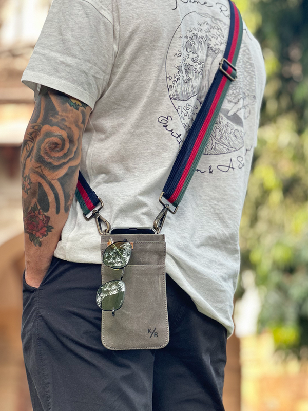 Scorpion Pouch - Forest Green