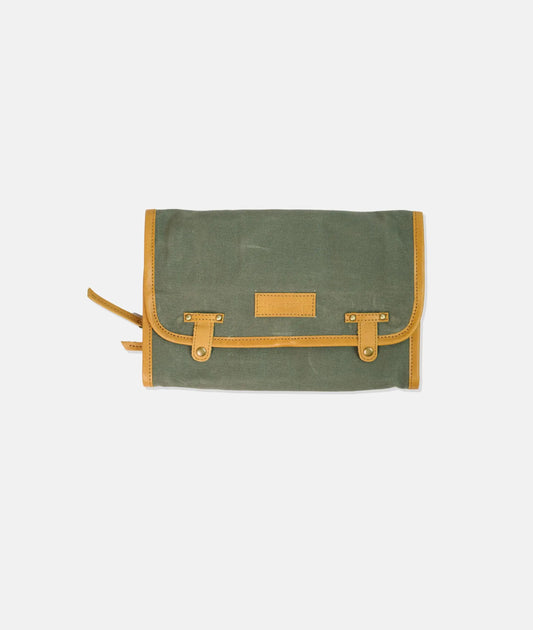 Hawksbill Toiletry Kit - Forest Green Kame Ridr