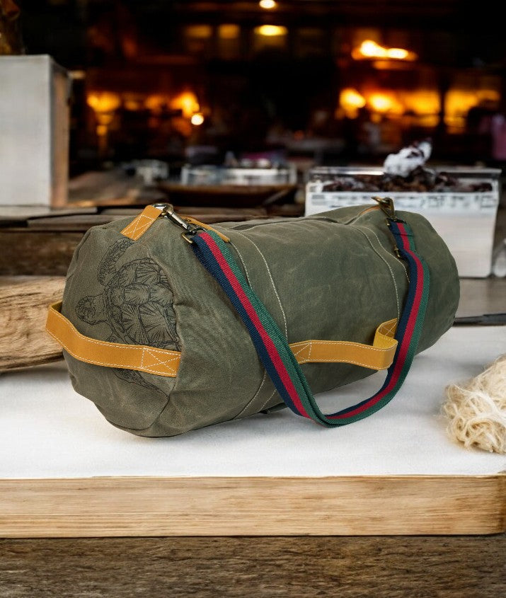 Aldabra Duffle - Forest Green Kame Ridr